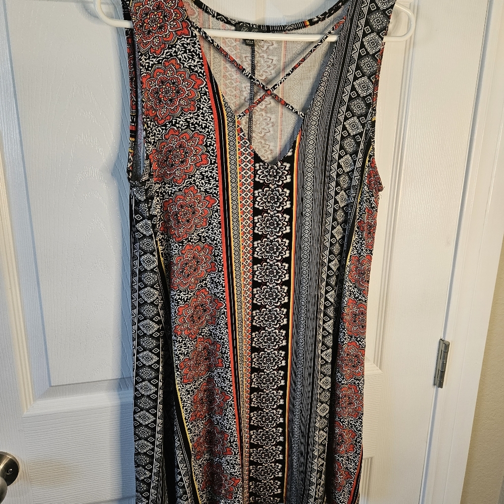 Black and Red Summer Dress